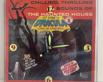 Tomb of Dracula Lord of Vampires COMIC-RECORD CLOCK Glow in the Dark Disney Chilling, Thrilling Haunted House (1973) Horror/Halloween Decor