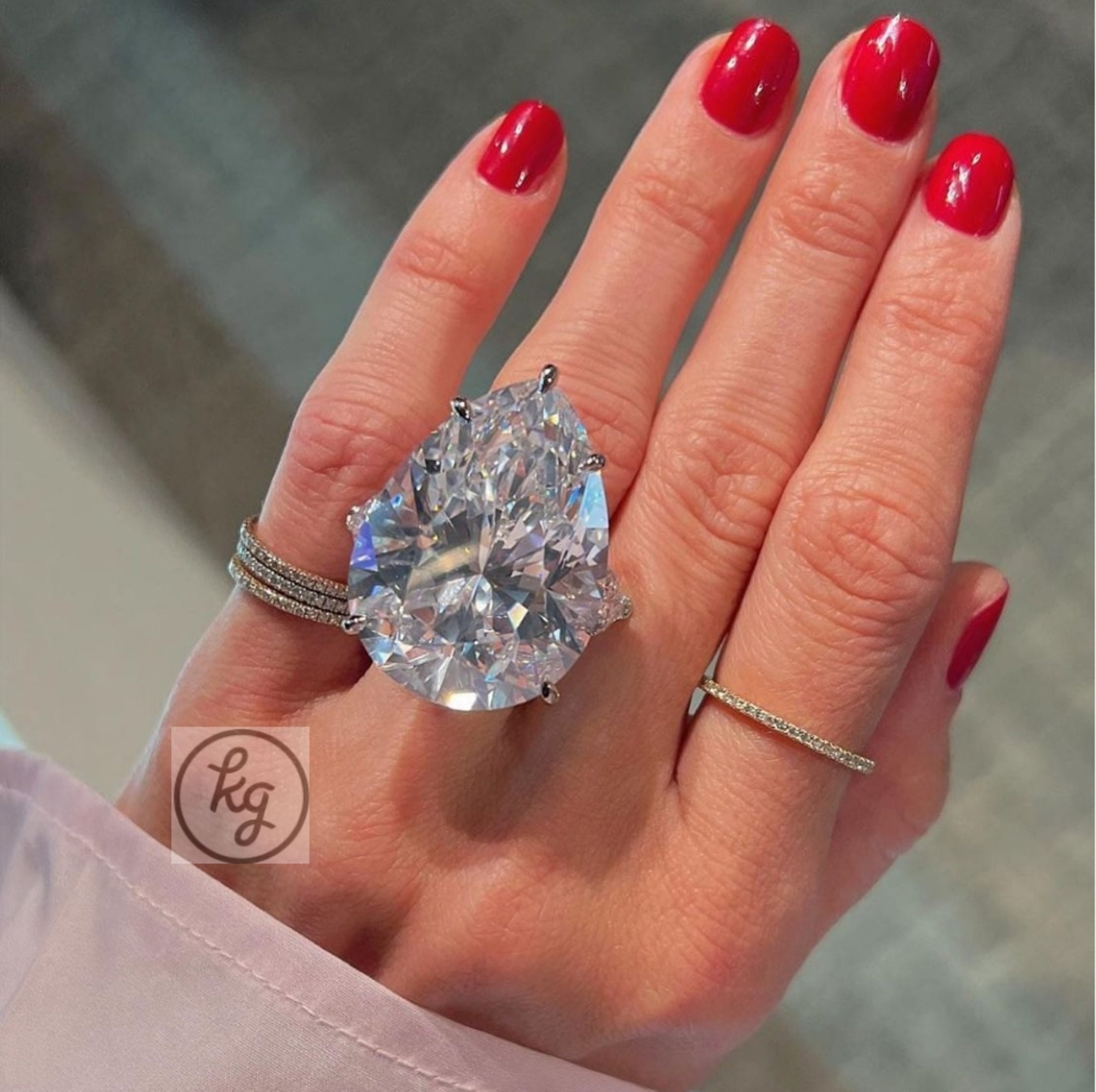 Big 150 Carat Brilliant Pear Cut D VVS1 Lab Diamond 925 Sterling