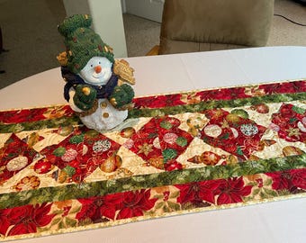 Christmas // Holiday Table Runner