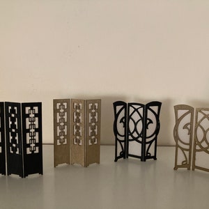 Miniature 1/24th scale Knot room divider or an  Nouveau Art for your dollhouse/room box/shadow box/diorama.