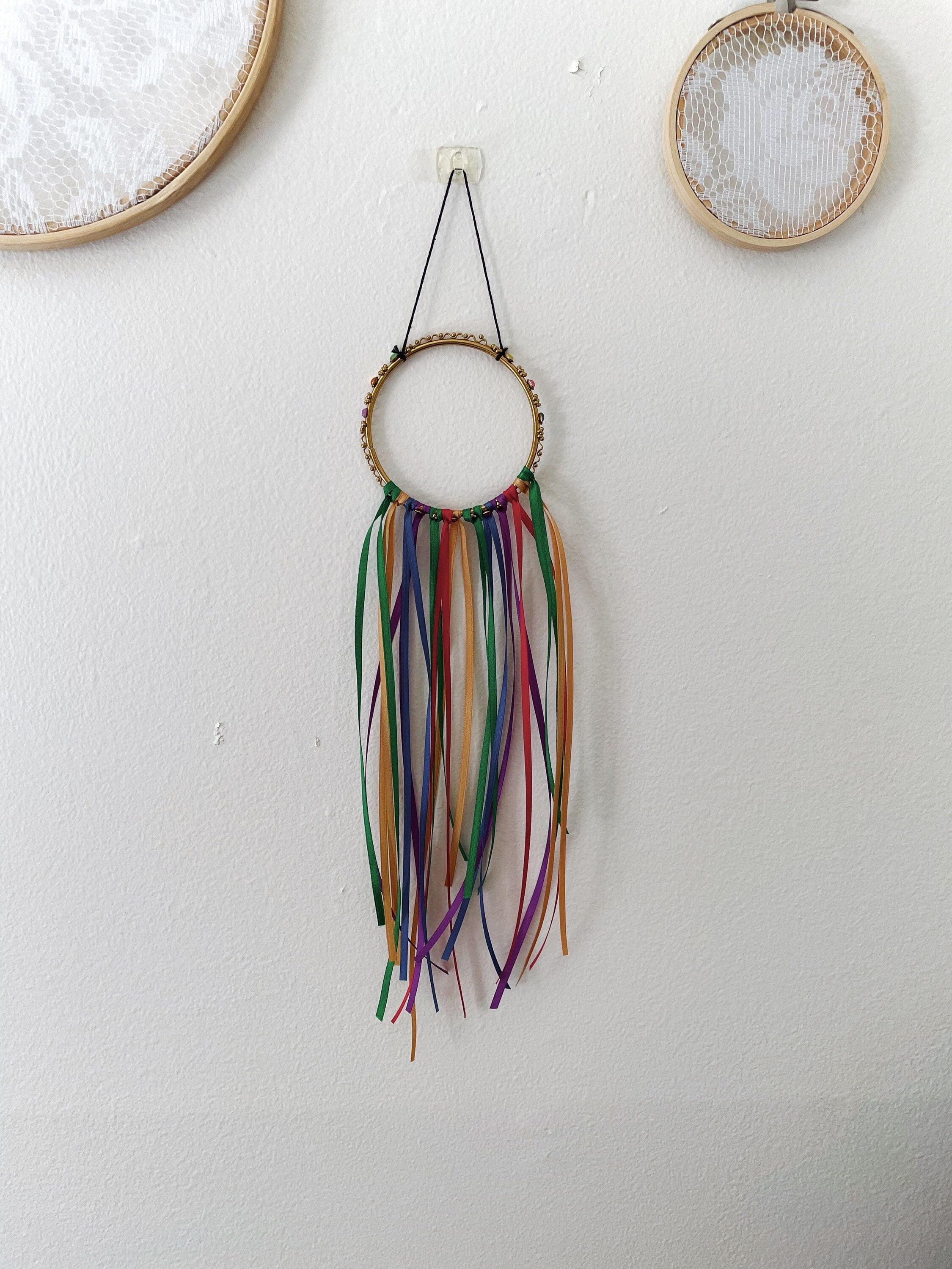 Easy Boho Ribbon Wall Hanging - Country Design Style