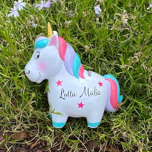 Spardose Einhorn, personalisiert mit Namen / auf Wunsch mit Datum, Sparschwein als Geschenk, Geldgeschenk Taufe, Einschulung, Geburtstag
