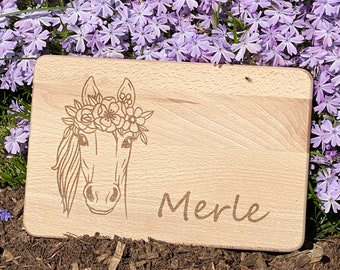 Personalisiertes Einhorn Frühstücksbrettchen – mit Name graviert