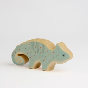 Wooden Toy Chameleon LOGOPIO