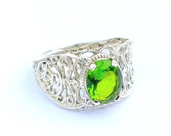 Handmade Peridot Sterling Silver Ring: Filigree Band Ring