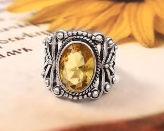 Handmade Citrine Ring: 925 Sterling Silver Band