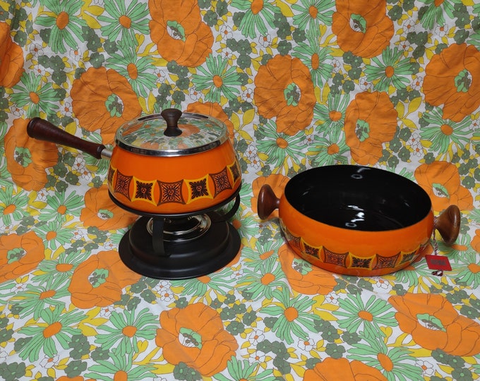 Vintage Orange Fondue set NEW WITH TAGS / Vintage Fondue pans / Space age Fondue set / Seventies Orange fondue set / Retro Floral Fondue Set