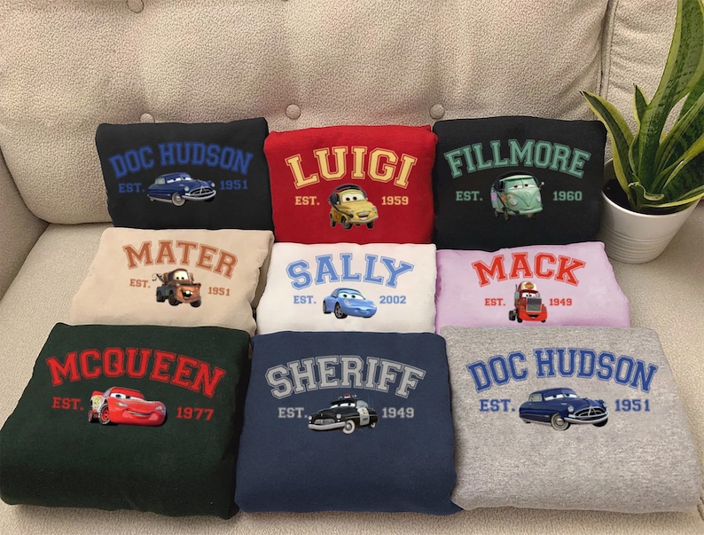 Mcqueen and Friends Print Sweatshirts, Cars Mcqueen x Sally Sweatshirt, Trending Crewneck, Couple Shirt, Gift For Friends Shirt PNIS053-064 Bild 1
