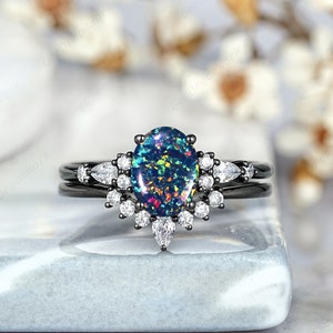 Oval Black Fire Opal Engagement Ring Set Vintage Moissanite Cluster Wedding Rings For Women Gothic Black Gold Opal Anniversary Rings Gifts