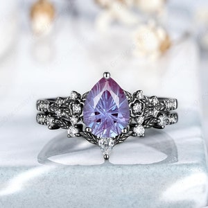 Pear Fireworks Cut Alexandrite Engagement Ring Set Black Gold Leaf Floral Anniversary Rings Gift Moissanite Cluster Promise Rings For Women
