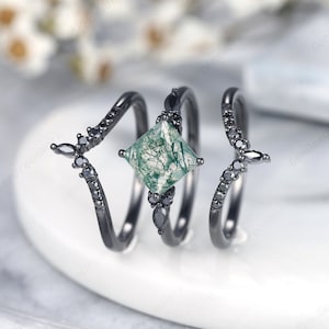 3PC Black Gold Moss Agate Engagement Ring Set, Unique Rhodium Black Princess Cut Moss Agate Bridal Set, Goth Wedding Set, Black Promise Ring