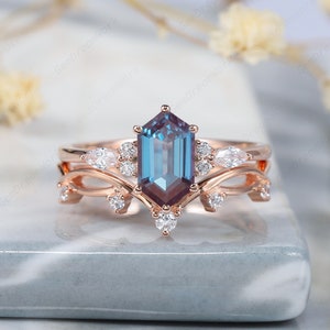 Elongated Hexagon Alexandrite Engagement Ring Set, Vintage 14k Rose Gold Alexandrite Promise Ring Jewelry, Curved Wedding Band Bridal Set