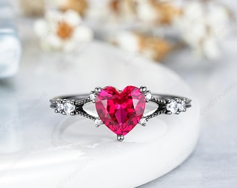 7mm Heart Shaped Ruby Engagement Ring Gothic Black Gold Moissanite Wedding Rings For Women Split Shank Red Ruby Anniversary Rings Gifts