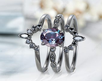 6x8mm Oval Shaped Alexandrite Engagement Ring Set 3pcs June Birthstone Wedding Ring Black Moissanite Enhancer Anniversary Rings For Women