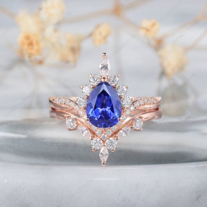 Pear Shaped Cornflower Blue Sapphire Ring Set, Unique Rose Gold Blue Sapphire Halo Wedding Set, Sapphire Bridal Set Engagement Promise Ring