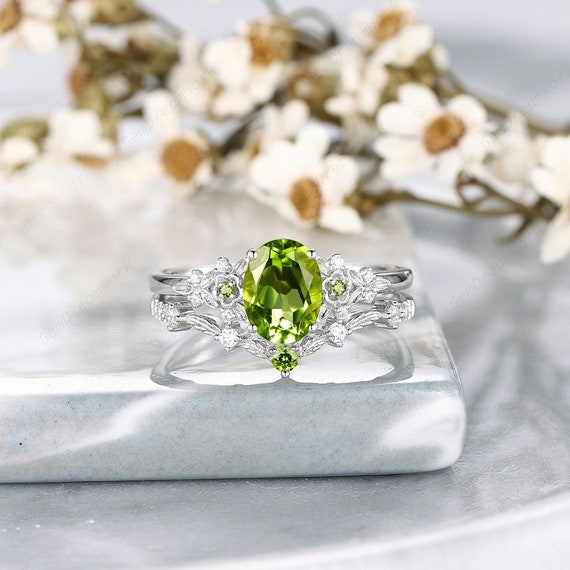 Platinum Oval Shape Peridot and Diamond Bridal Set, Unique White Gold  Floral Wedding Set, Engagement Promise August Birthstone Ring Gift