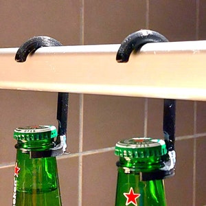 Gancho para botellas - Colgar en cualquier lugar - Soporte para cerveza - Soporte plano