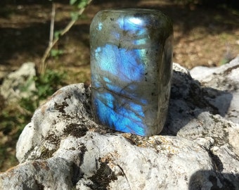 Petit bloc,forme libre labradorite imparfaite