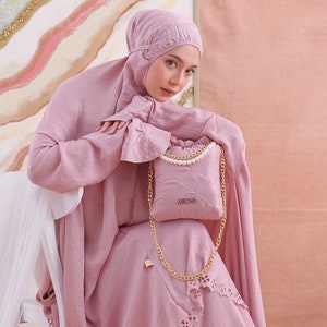 Muslim prayer dress for Hajj and Umrah  Helwah Series/ Islamic prayer dress  / Prayer clothes for muslim women