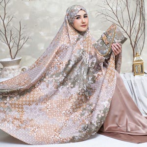 Muslim prayer dress Lafaya Series  /Islamic prayer dress / Islamic prayer clothes / Prayer clothes for muslim women