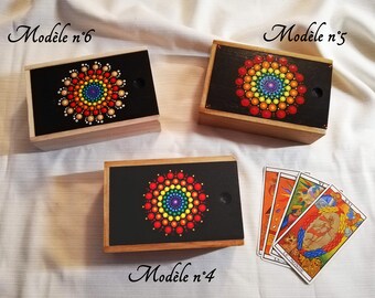 Boîte à cartes tarot - oracle divinatoire