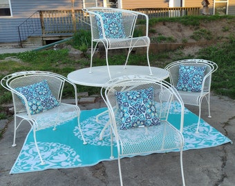 Refinished Mid-century Vintage Woodard Patio Set w/ Barrel Daisy Chairs, Comes with Patio Rug and New Pillows, Antique White Fresh Paint