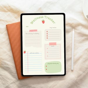 Puede incluir: Un rastreador de bienestar digital en una tableta con un lápiz óptico blanco y un cuaderno color melocotón. El rastreador presenta secciones para el sueño, las comidas y la actividad física, con el texto "Wellness Tracker" y una fresa.