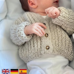 Patrón de punto para bebé y niños (0-10 años) Chaqueta de punto inglés. Patrón en Español, EN & DE. Tejido a dos agujas para niño y niña.