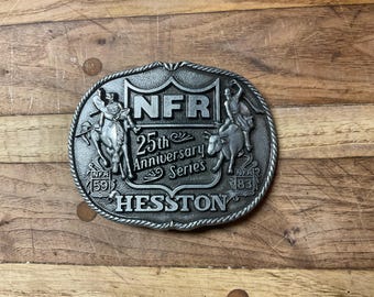 Begränsad upplaga 1983 Hesston NFR Bull Riding / Bronc Riding 25-årsjubileumsbältesspänne i silver