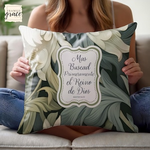 Spanish Bible Verse Pillow, Faux Suede Cushion with Insert, Christian Throw Pillow, Números 6:24-26 Mateo 6 33, Faith Decor, Religious Gift