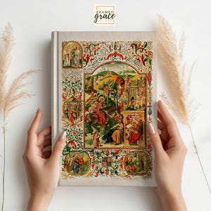 Puede incluir: Un libro de tapa dura con una ilustraci&oacute;n detallada y colorida que presenta figuras y escenas religiosas. La portada tiene un fondo color crema con bordes florales y foliados ornamentados. El texto "FRAMED grace" est&aacute; en la parte superior.
