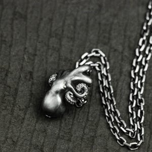 Cute Small Octopus Urn 925 Silver Pendant Necklace - Cthulhu Cremation Ash Collection Jewelry Wearing Pendant Gift - Portable Urn Necklace