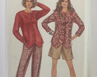 Simplicity 7977 Easy Sewing Pattern Misses' Pants, Shorts and Top, Sizes 6-18, UNCUT