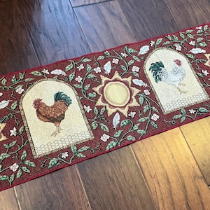 Vintage Rooster Sun Tapestry Table Runner, Farmhouse Patchwork USA Made (13"x72")
