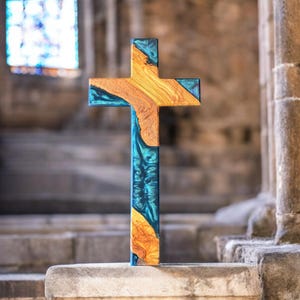 Epoxy Resin & Olive Wood Cross Wall Hanging: Handmade Religious Decor