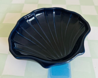 Navy Pfalzgraff Shell Soap Dish