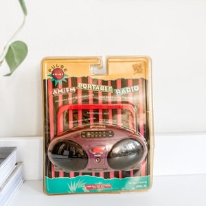 Vintage AM/FM Kool Shades Radio