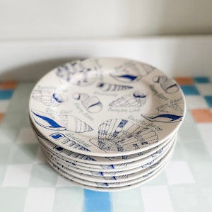Set of 8 Vintage Pier 1 Seashell Salad Plates