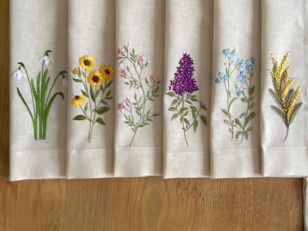Hand Embroidered Linen Placemat, Wildflower Cottagecore Dining Mat ...