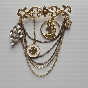 Designer Brooch Diamond Pearl Gold # 5 Brooch Pin Fashion Jewelry