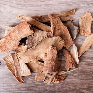 Grenadian Big Bark Cinnamon Small Pieces