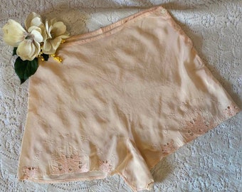 1930s peach silk tap pants