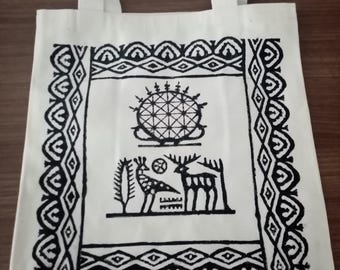 Hittite Tote Bag: Beige Canvas Shopping Bag with Ancient Design