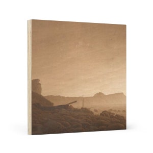 K&ouml;nnte beinhalten: Ein sepiafarbenes Gem&auml;lde, das eine felsige K&uuml;stenlandschaft mit einem kleinen Boot am Strand zeigt. Der Himmel ist bew&ouml;lkt und das Wasser ist ruhig.