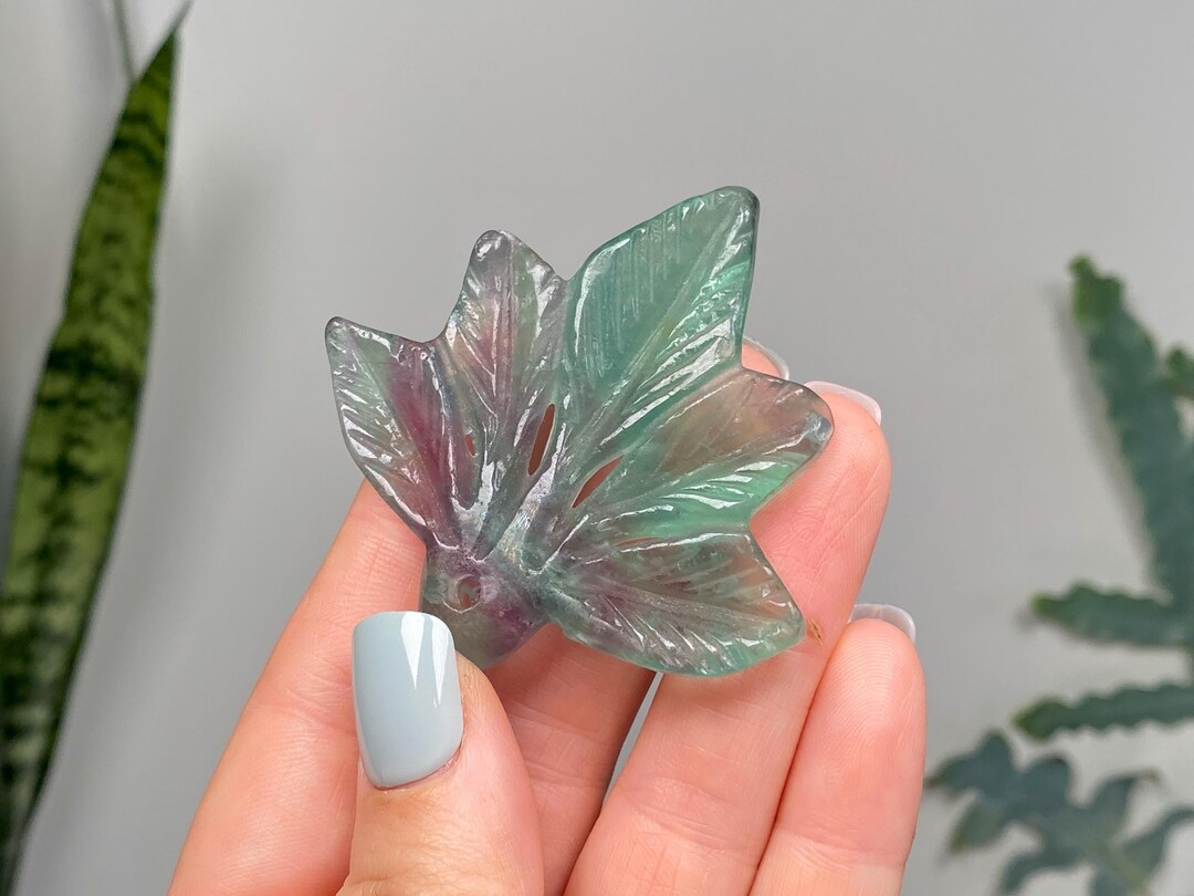 Fluorite Leaf (D) | Hanging Crystal Leaf Decor | Hand Carved Green ...