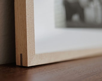 Oak Wood Picture Frame | Oak Gallery Picture Frames with Spline reinforce