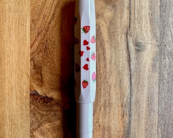 Strawberry Hearts: Maki-e Kaweco Sport Fountain Pen
