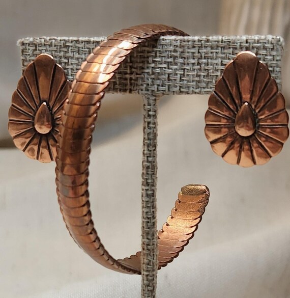 Vintage Copper Cuff Bracelet & WOOM Copper Earrings Boho Modernist