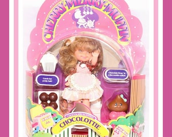 1989 Chocolottie Mini PVC Figure on skates 1989 Chocolottie Mini PVC Figure on skates