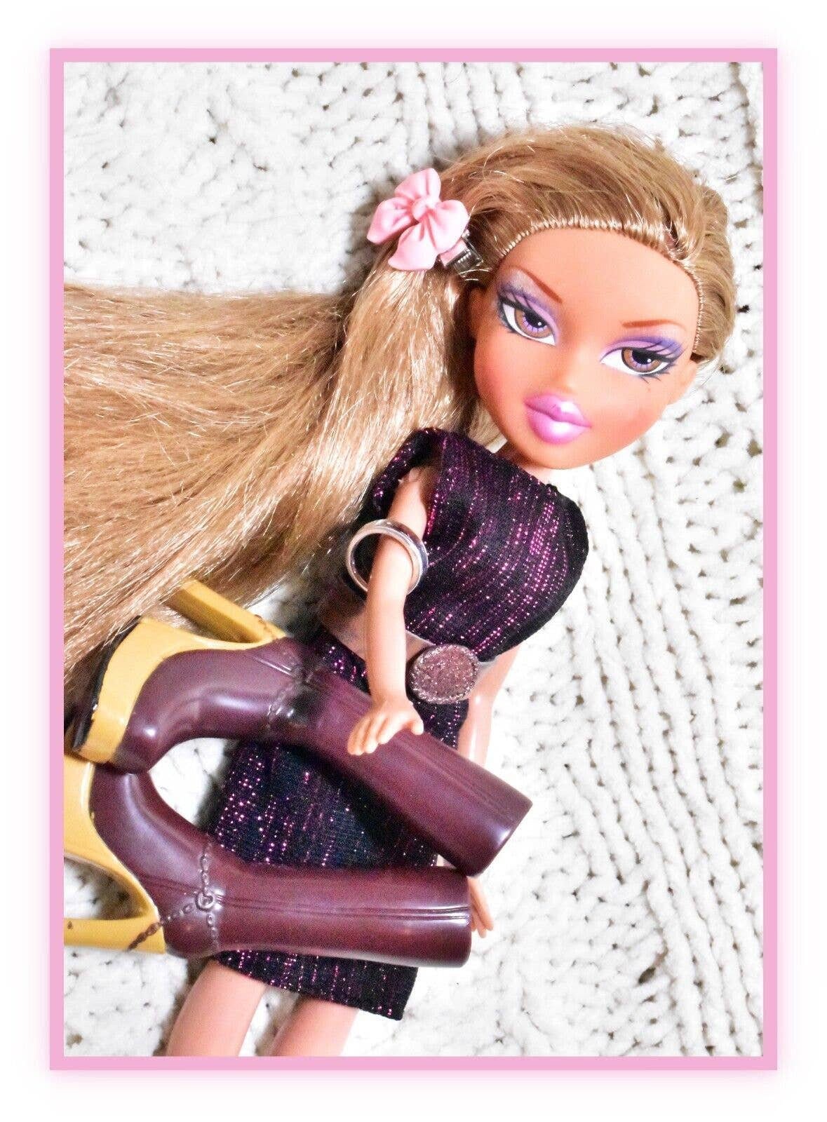 Bratz Yasmin Vintage Funky Fashion Makeover Styling Head Full Body 14”  Figure. - Helia Beer Co